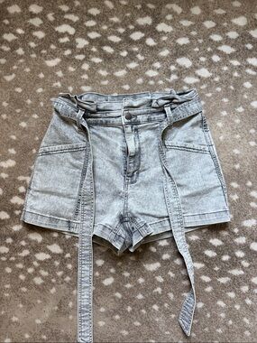 Universal Threads High-Waist Light Gray Denim Paperbag Shorts with Tie Belt